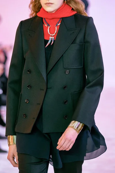 Look 115